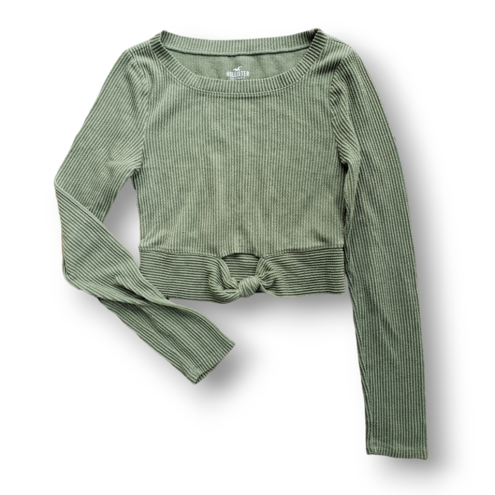 Hollister green long sleeve ribbed knot crop top